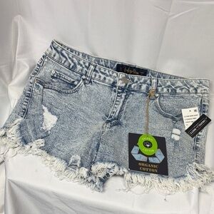 Indigo Rein organic cotton short mid rise fringe 5 pocket distressed shorts